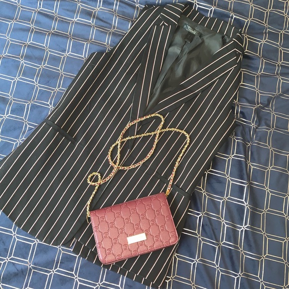 Street Wear - Picture 1 of 7